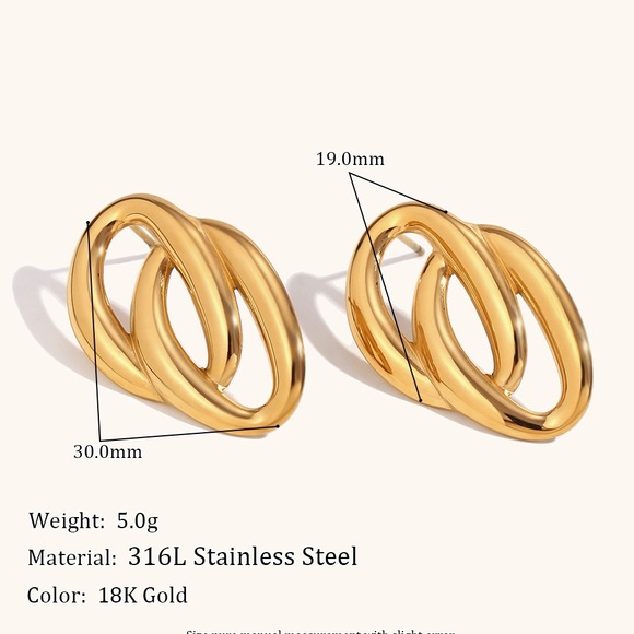 NEW💎18K Gold Earrings*Old Money Style*Lightweight Earrings*Everyday Earrings - Picture 6 of 6